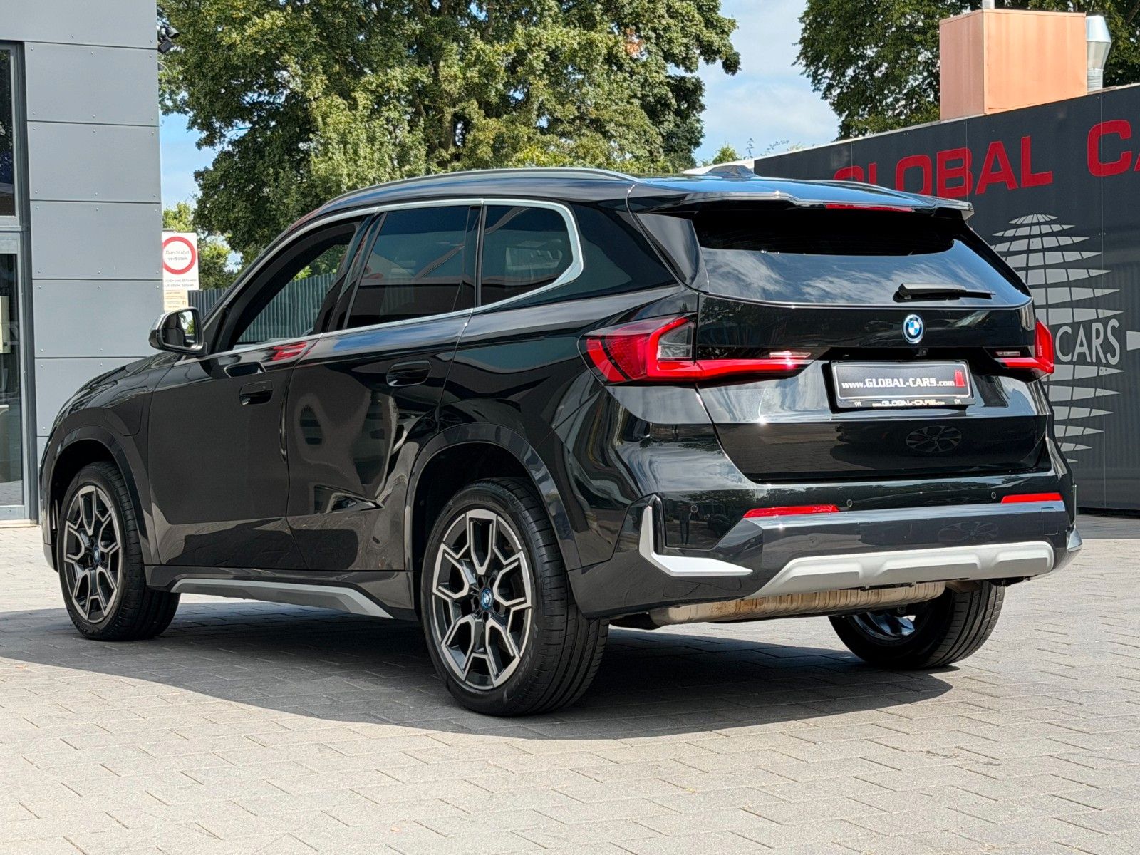 BMW X1 xDRIVE 30e INNOVATION ACC LED HUD H&K AHK foto 2