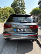 Audi SQ7 4.0 TDI quattro tiptronic - - Audi SQ7 4.0 TDI quattro Gebrauchtwagen