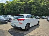 Hyundai i30 Pure 1.4 EU6d-T - Hyundai i30: Pure