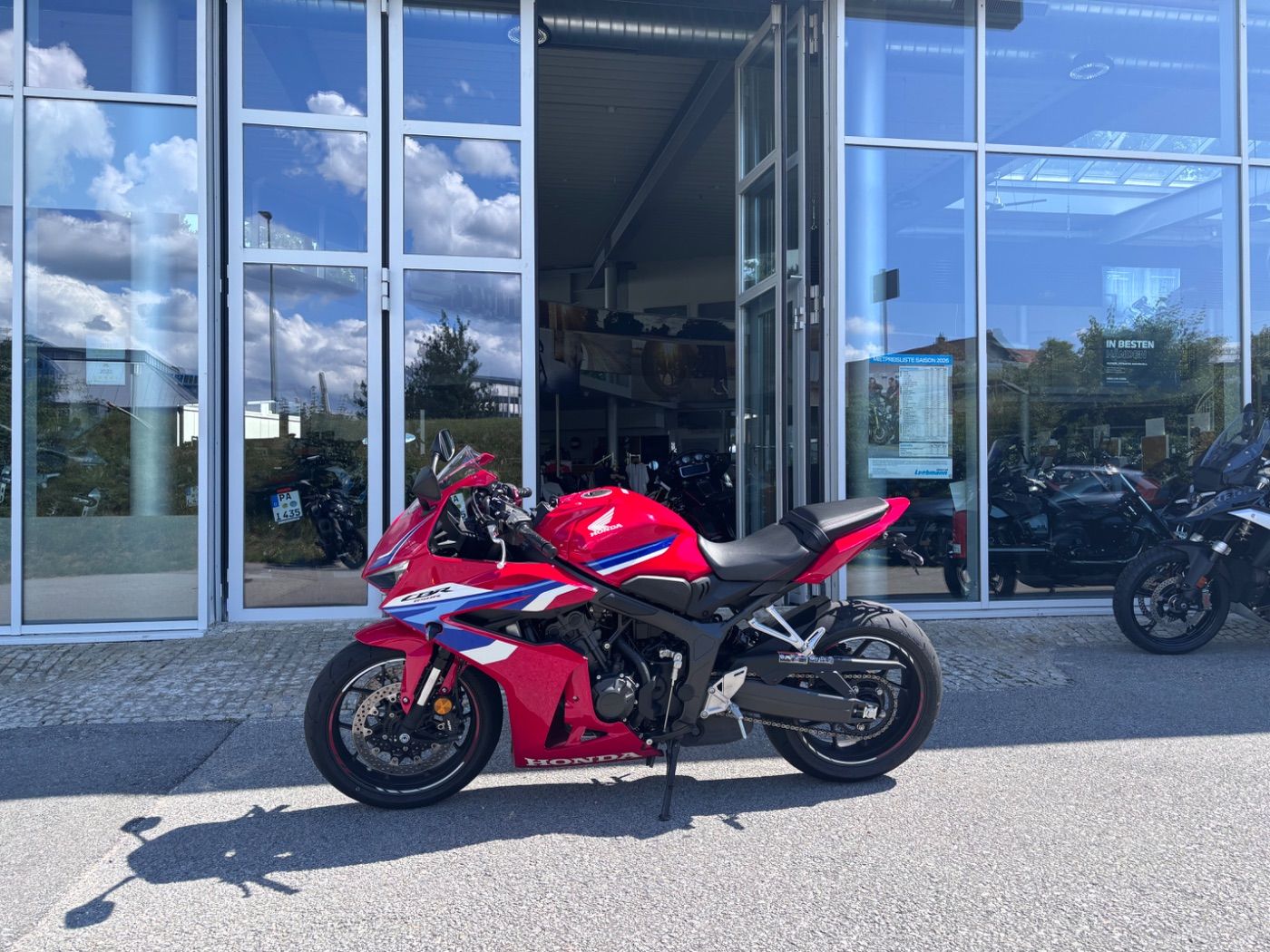 Fahrzeugabbildung Honda CBR 650 R, Quickshifter, Kurzer KZH,