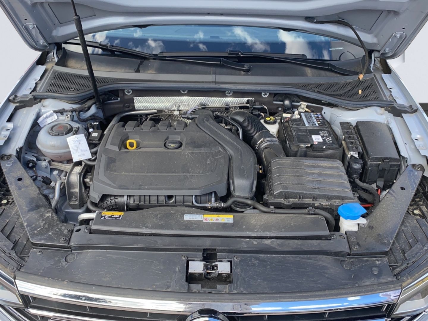 Passat Variant Elegance 1.5TSI DSG LED AHZV R-Li