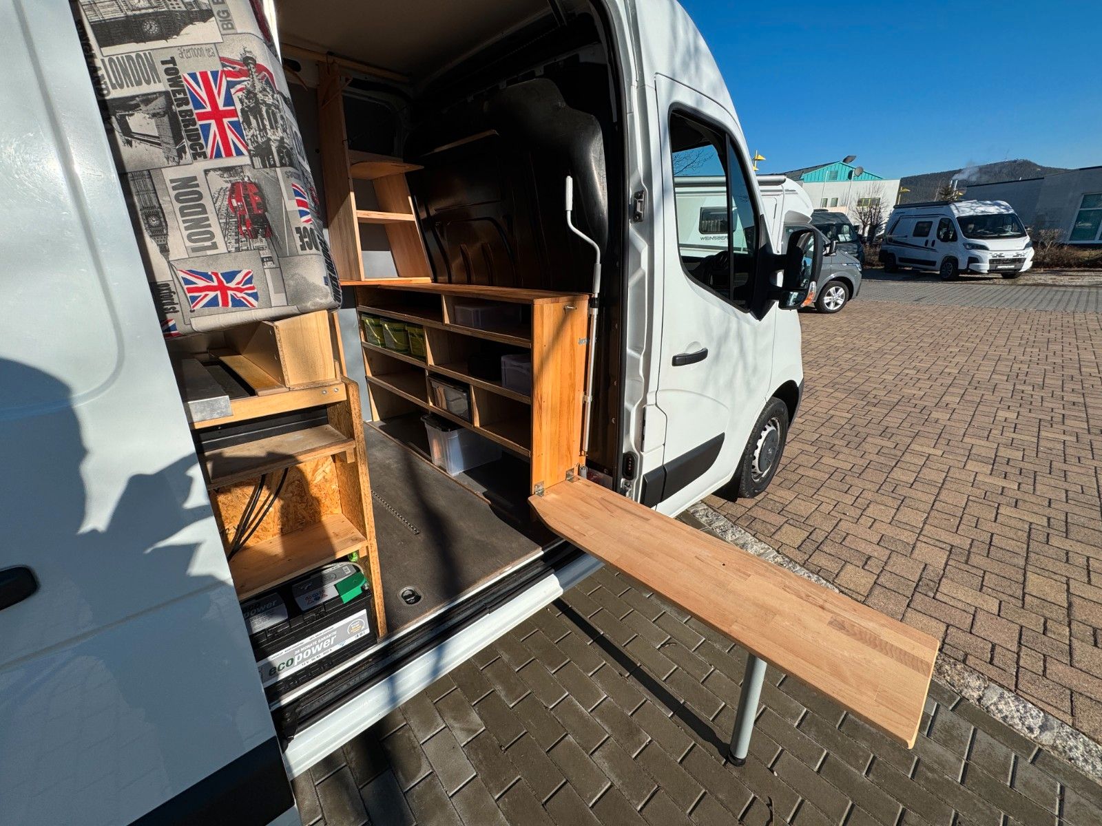 Fahrzeugabbildung Opel Movano B Kasten/Kombi HKa L2H2 3,5t