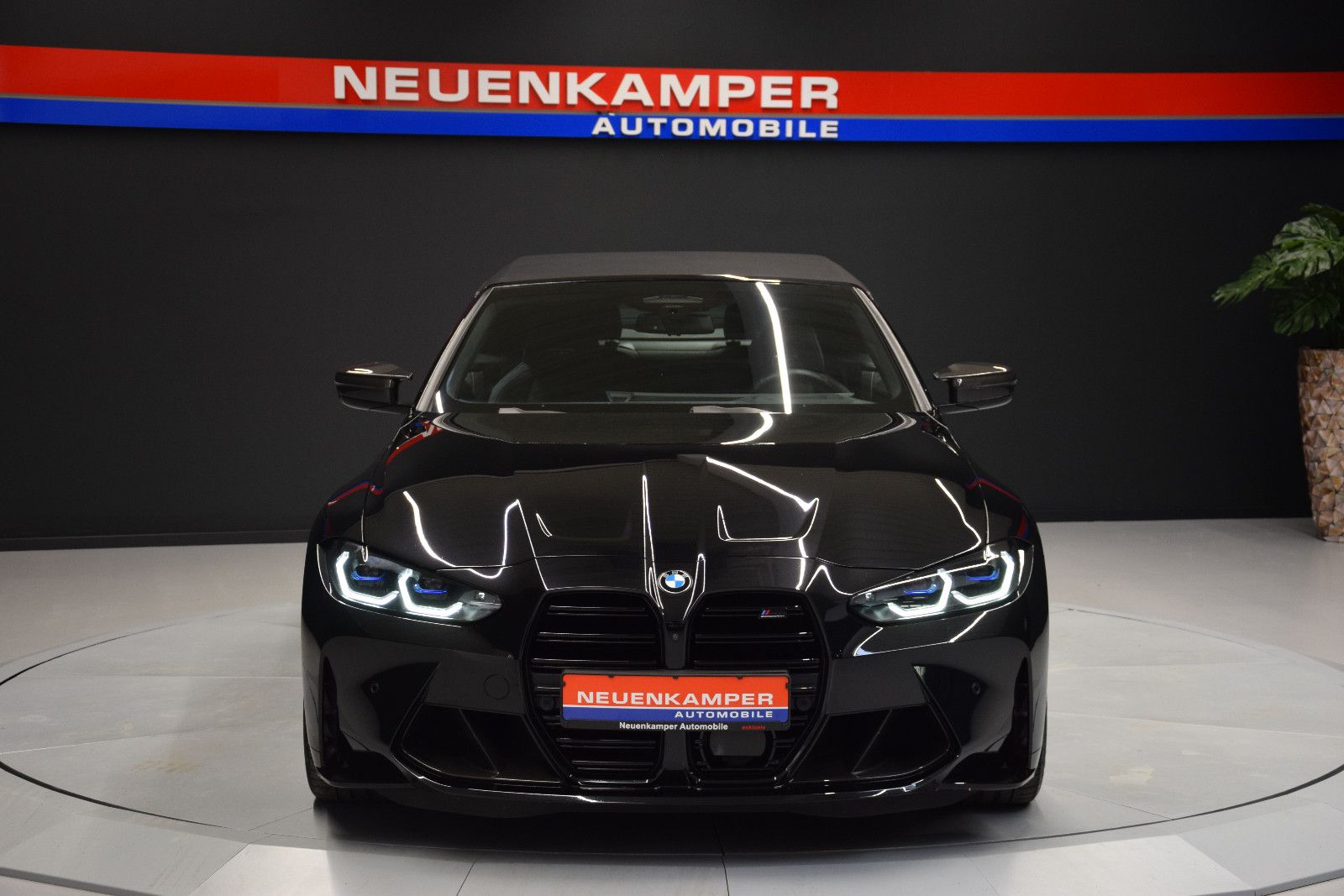 Fahrzeugabbildung BMW M4 Cabrio xDrive Competition ACC 360° H&k Leder