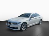 BMW 520d xDr. Lim. LiCo+ AHK StandHzg St+Go ParkAss - BMW 520 in Frankfurt (Main)