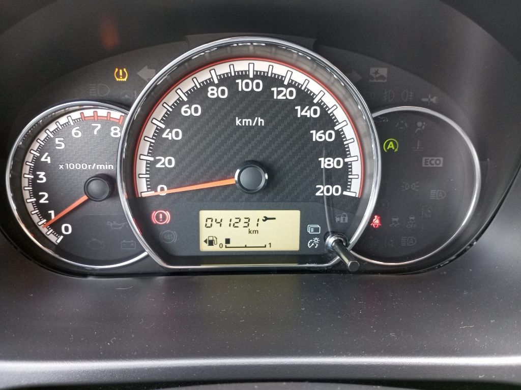 Fahrzeugabbildung Mitsubishi Space Star Intro Edition+1.2 5-Gang