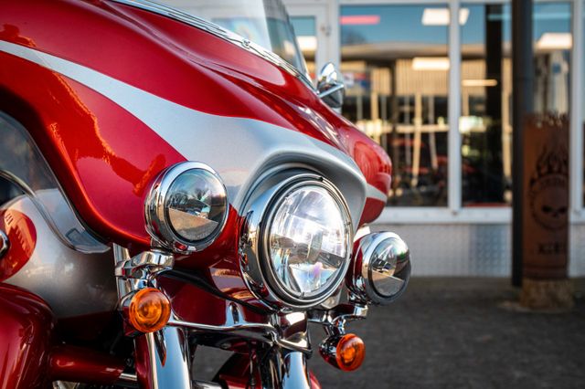 Fahrzeugabbildung Harley-Davidson FLHTCUSE Ultra Classic Electra Glide
