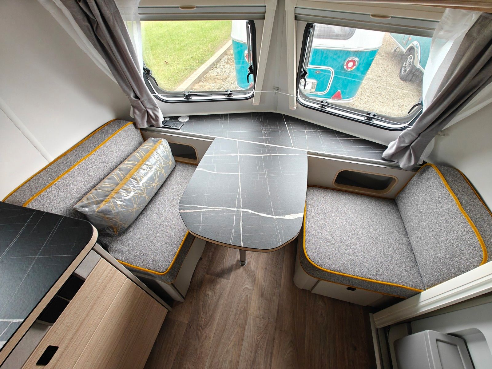 Fahrzeugabbildung HYMER / ERIBA / HYMERCAR Touring 310 Nugget Gold - SALE! -
