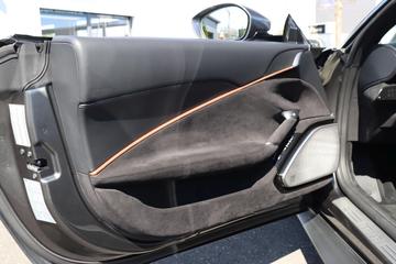 صورة مصغرة 24 لـ 2020 Ferrari ROMA