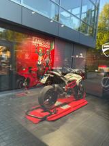 Ducati Hypermotard 939 - SUPER MOTO