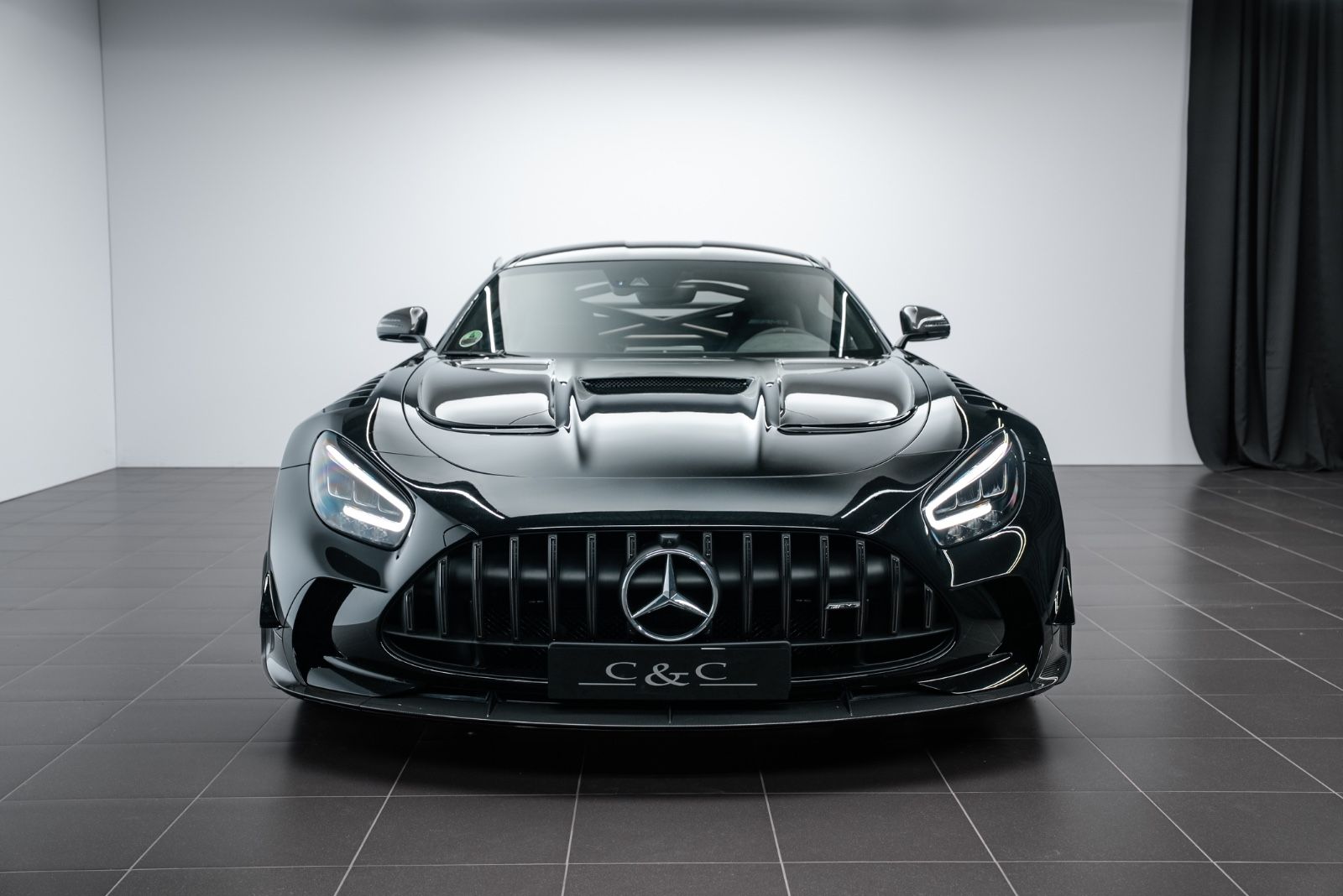 Fahrzeugabbildung Mercedes-Benz AMG GT Black Series Project One Edition/1of275/