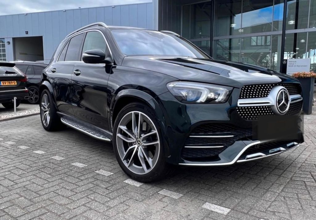 Image of Mercedes-Benz GLE 400