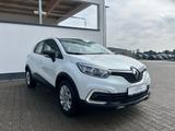 Renault Captur Life - Renault Captur mit Benzin-Antrieb: Kleinbus