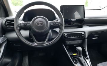 Bild 8 Toyota Yaris Hybrid Style EU