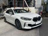 BMW M135i xDrive*Pano*Leder*H&K*8-Fach*Garantie*SHZ - BMW M135 mit Panoramadach