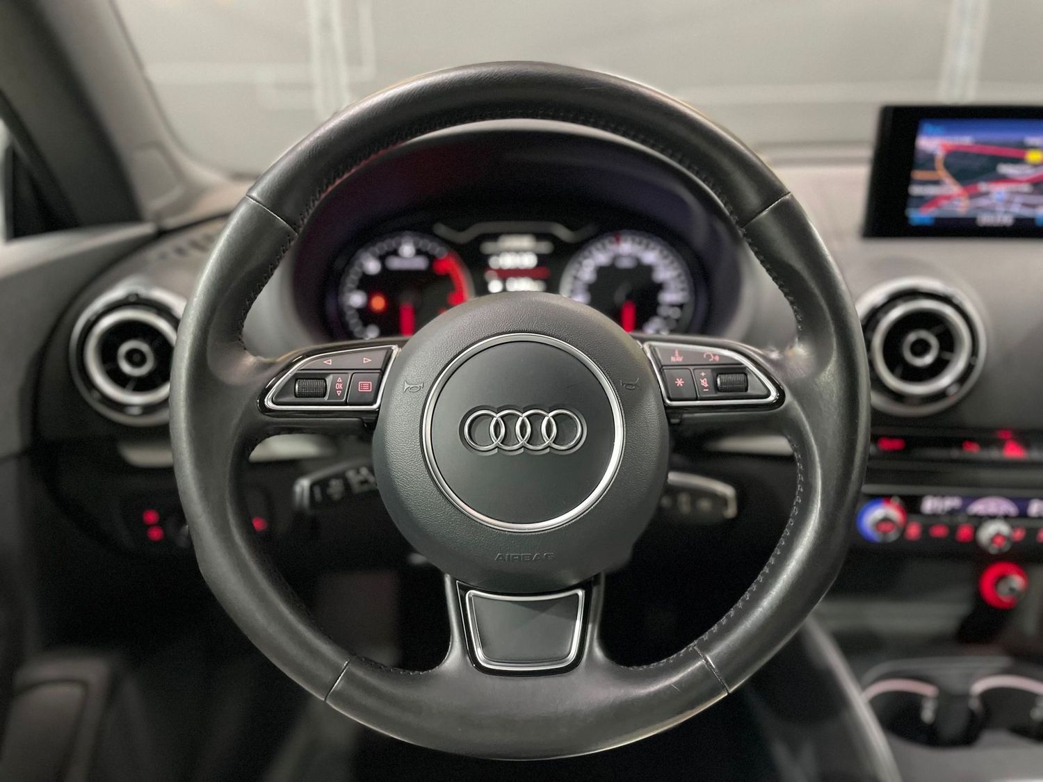 Fahrzeugabbildung Audi A3 S-Line ambition#19Zoll#Bi-Xenon#Tempo#SHZ#PDC