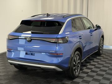 Volkswagen T-Roc - 8