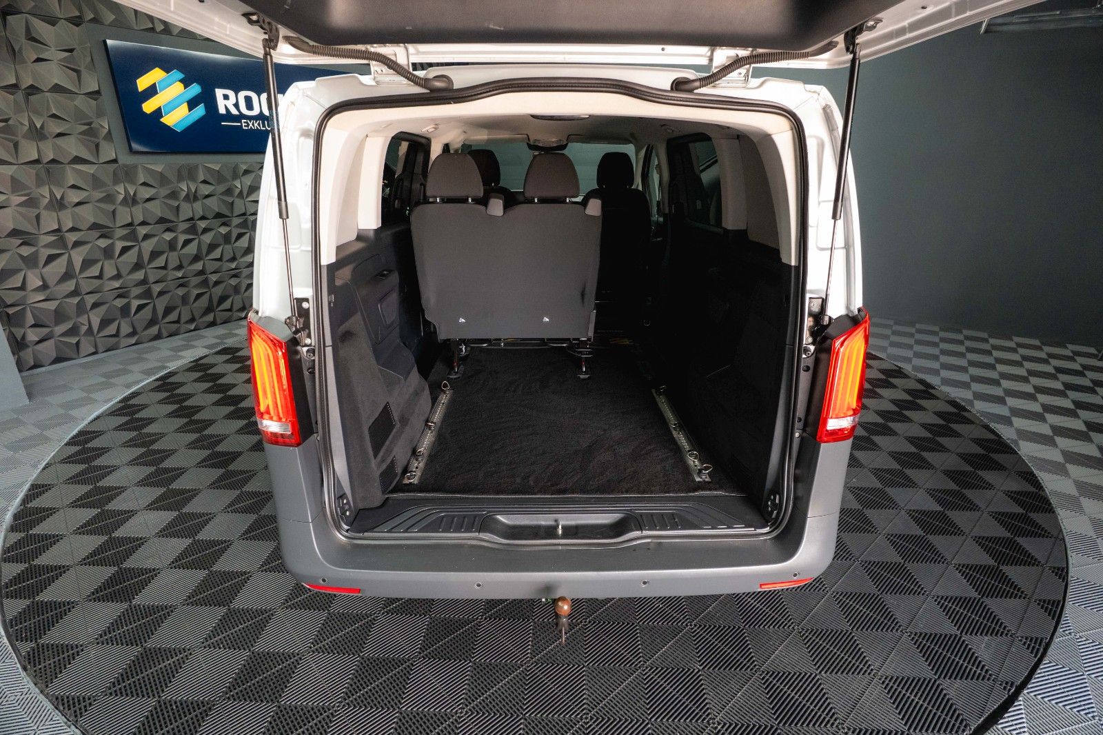 Fahrzeugabbildung Mercedes-Benz Vito Mixto 119 CDI 4MATIC kompakt *LED*Kamera*