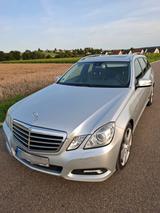Mercedes-Benz E 350 CDI 4MATIC T BlueEFF. AVANTGARDE AVANT... - Mercedes-Benz E 350 aus 2010: 4matic