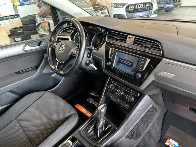 MYAUTOCENTER – Gebraucht- und Jahreswagen mit Werkstattservice in Pfaffenhofen Volkswagen Touran *R-Line*Sport*ACC*NAVI*2-ZONEN*LED*