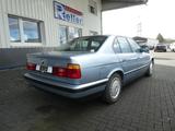 BMW 525i E34, 1. Hand, scheckheftgepflegt - BMW 525: E34 525i