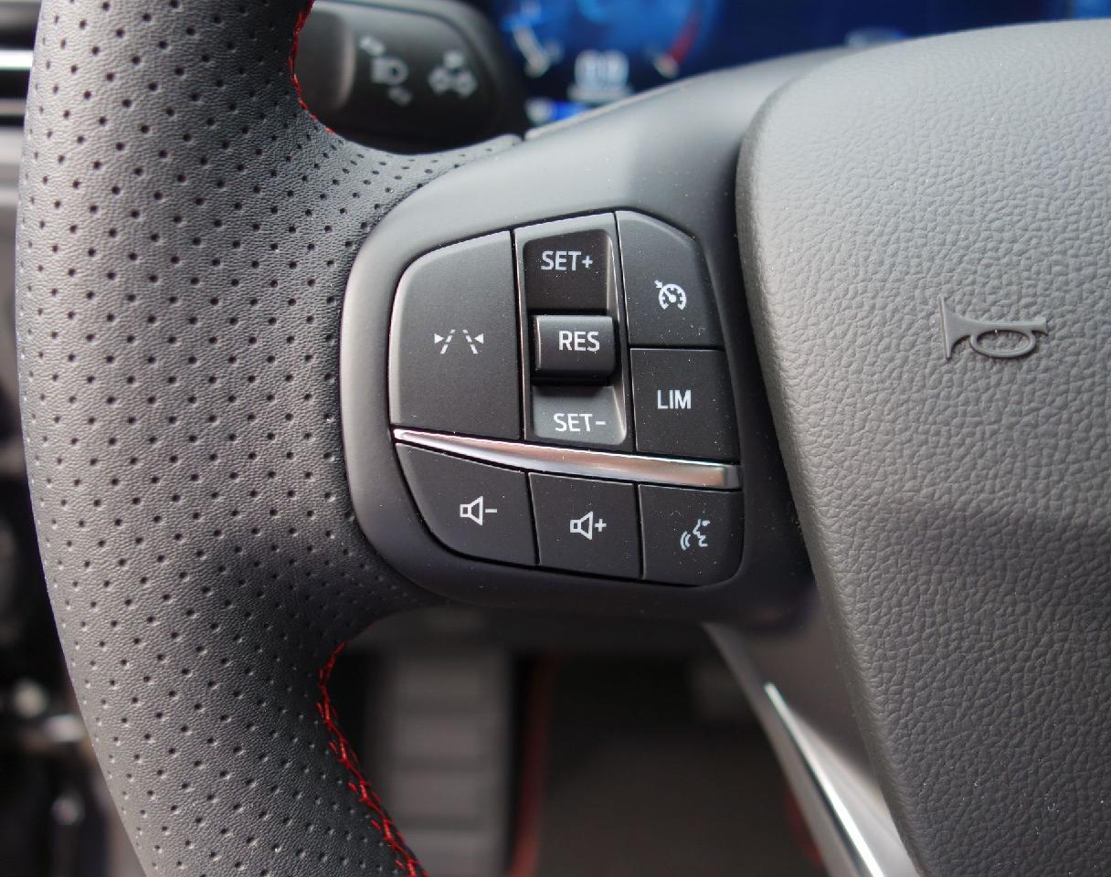 Ford Kuga ST-Line Autom KLIMA DAB LED Winterp, миниатюра 15