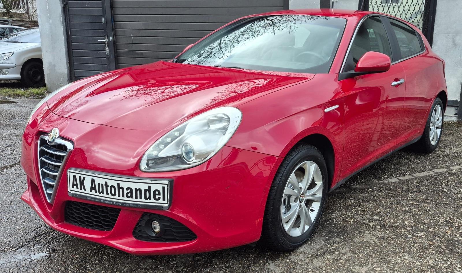 Alfa Romeo Giulietta 2.0 JTDM 16V Turismo Leder PDC 1.Hand