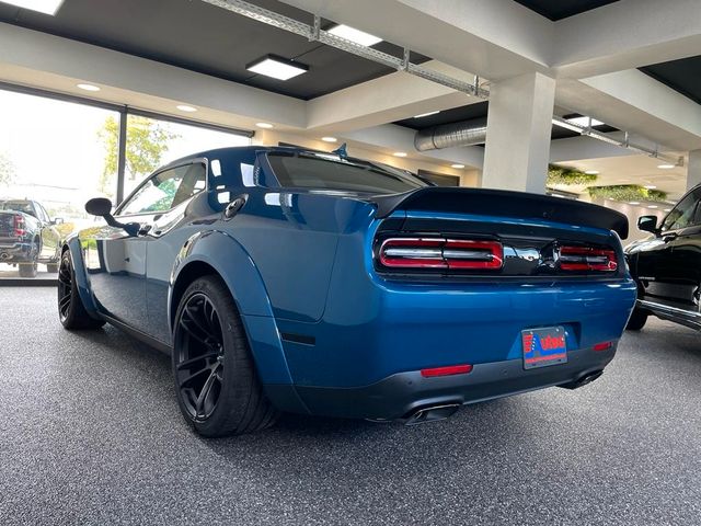 Fahrzeugabbildung Dodge CHALLENGER HELLCAT  WIDEBODY-ALCANTARA-CARBON