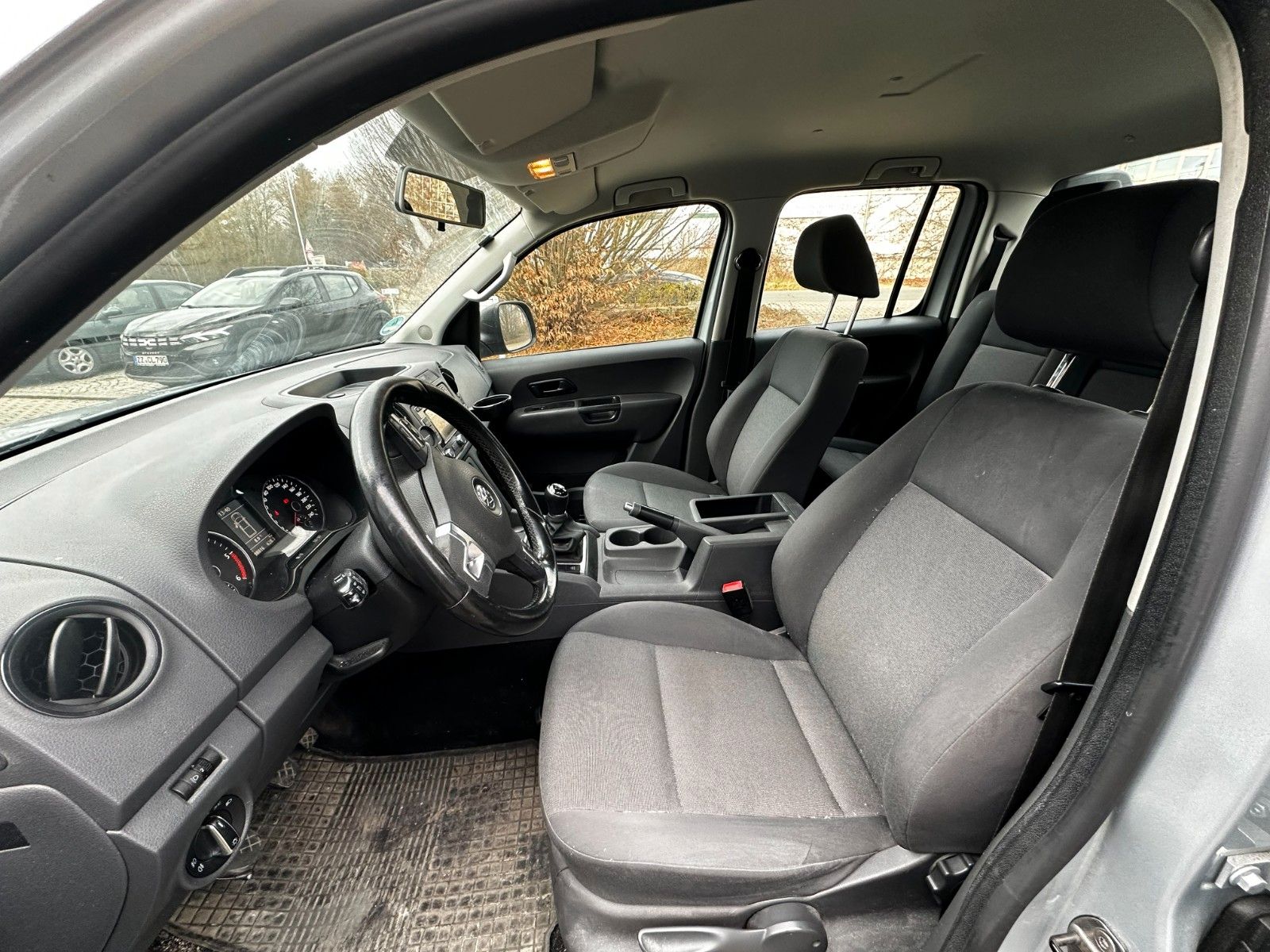 Fahrzeugabbildung Volkswagen Amarok Basis DoubleCab