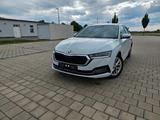 Skoda Octavia Combi First Edition - Skoda Octavia aus 2021
