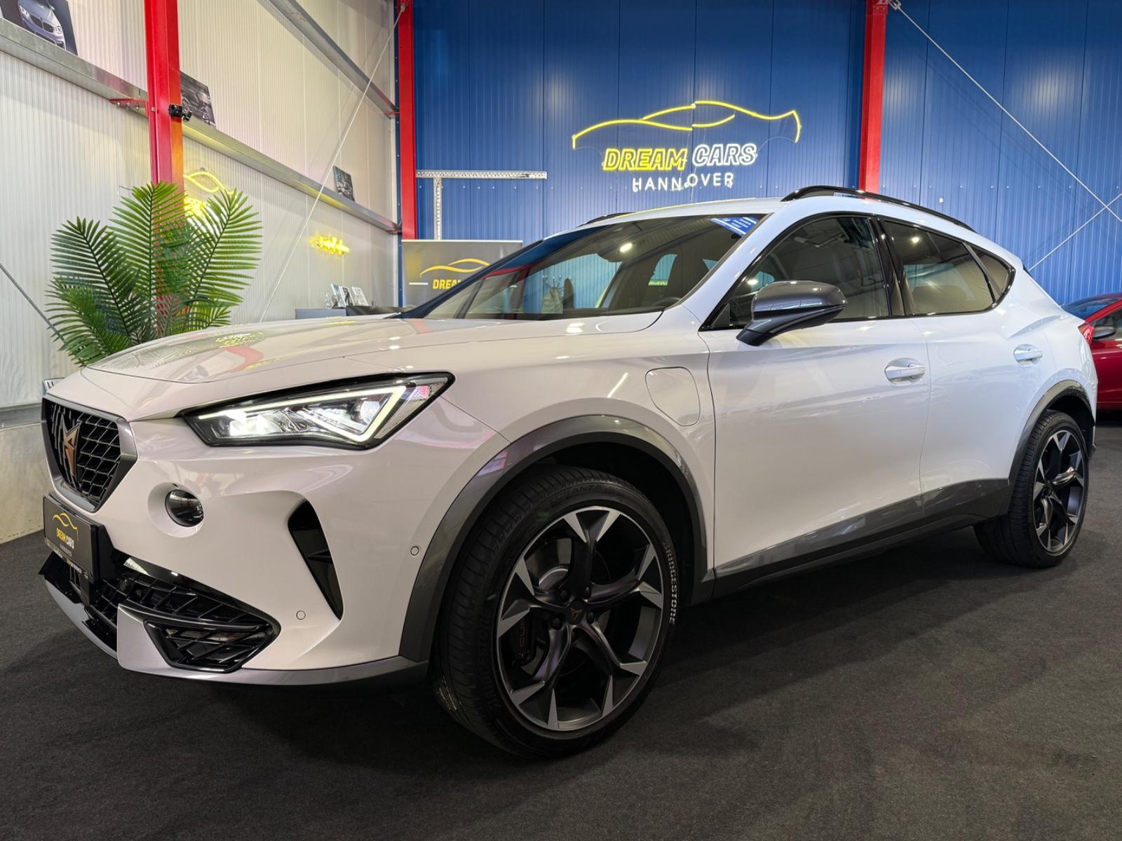 Cupra Formentor VZ e-Hybrid*KAMERA*AMBIENTE*CARPLAY*BT
