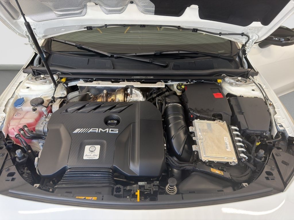 Fahrzeugabbildung Mercedes-Benz AMG CLA 45 S 4MATIC+ Shooting Brake Navi*Pano*SD