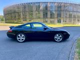 Porsche 996 Carrera 4 Coupé Carrera