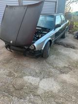 BMW Bmw E30 318is Project - BMW 318 aus 1989: 318i