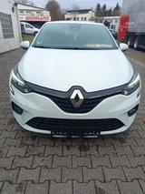Renault Clio TCe 90 X-tronic intens etech