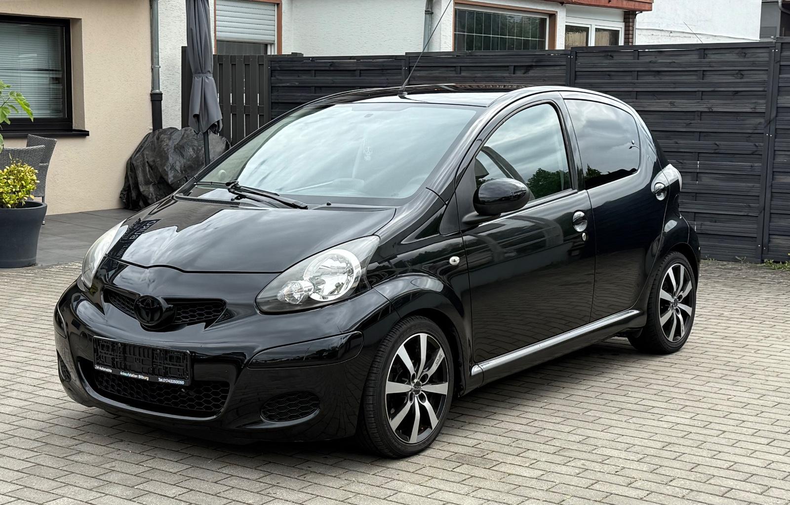Toyota Aygo AYGO Edition *Navi*Klima*Alu*