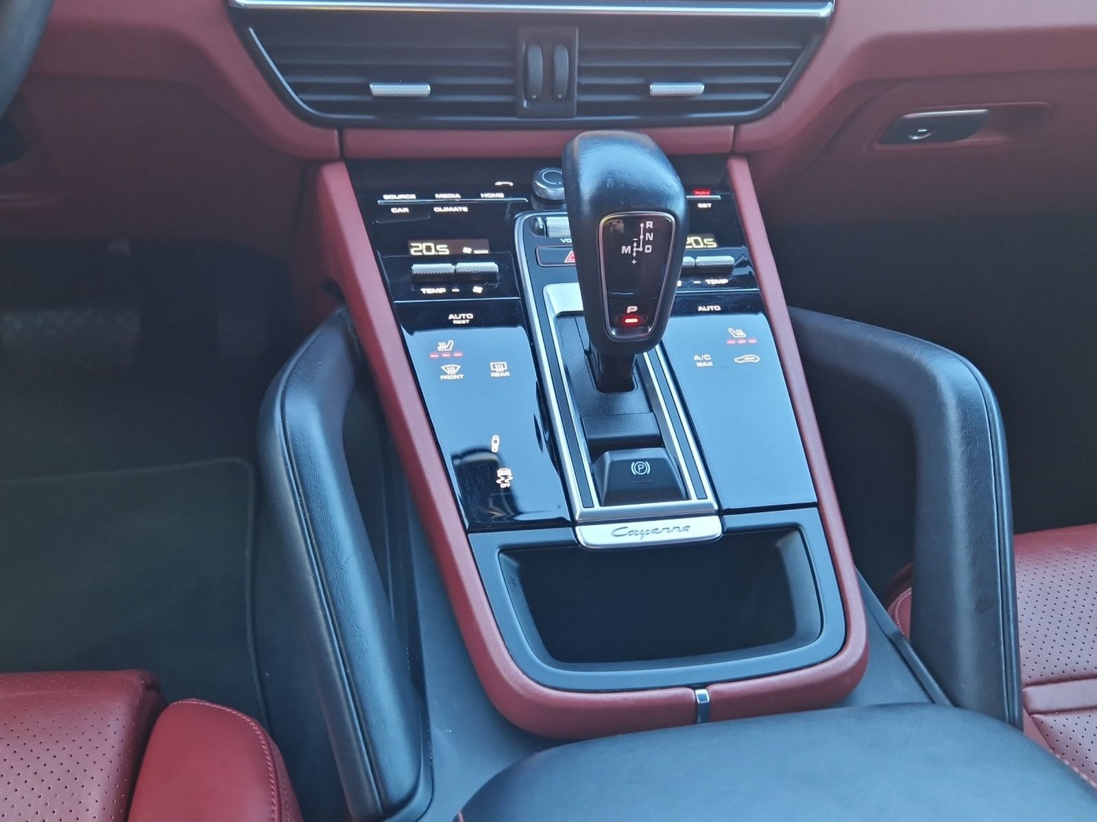 Porsche Cayenne Coupe Platinum SportDesign 18w ACC 360° foto 12