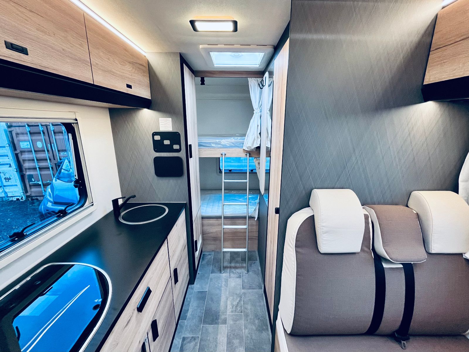 Fahrzeugabbildung XGO Dynamic 27 - Modell 2026