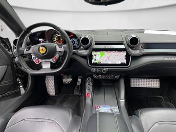 صورة مصغرة 27 لـ 2017 Ferrari GTC4LUSSO