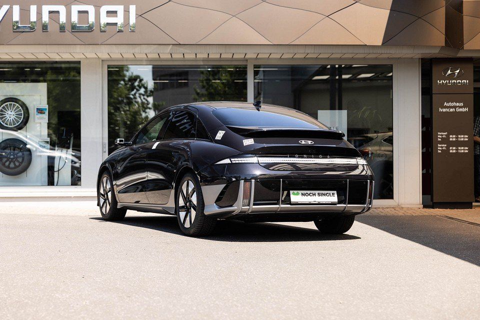Fahrzeugabbildung Hyundai IONIQ 6 77,4kWh AWD UNIQ digitale Spiegel