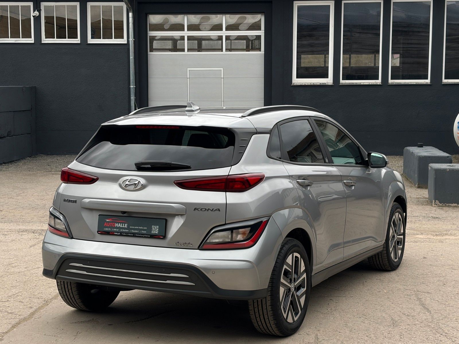 Fahrzeugabbildung Hyundai KONA E Edition 30 Wärmepumpe ACC CAM NAV CarPlay