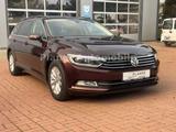 Volkswagen Passat Variant 1. Hand LED Standh. Navi HU neu - rote Volkswagen Passat Variant