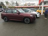 BMW iX3  M Sport Winterräder 4 j.Servicepaket - BMW iX3: Von Privat
