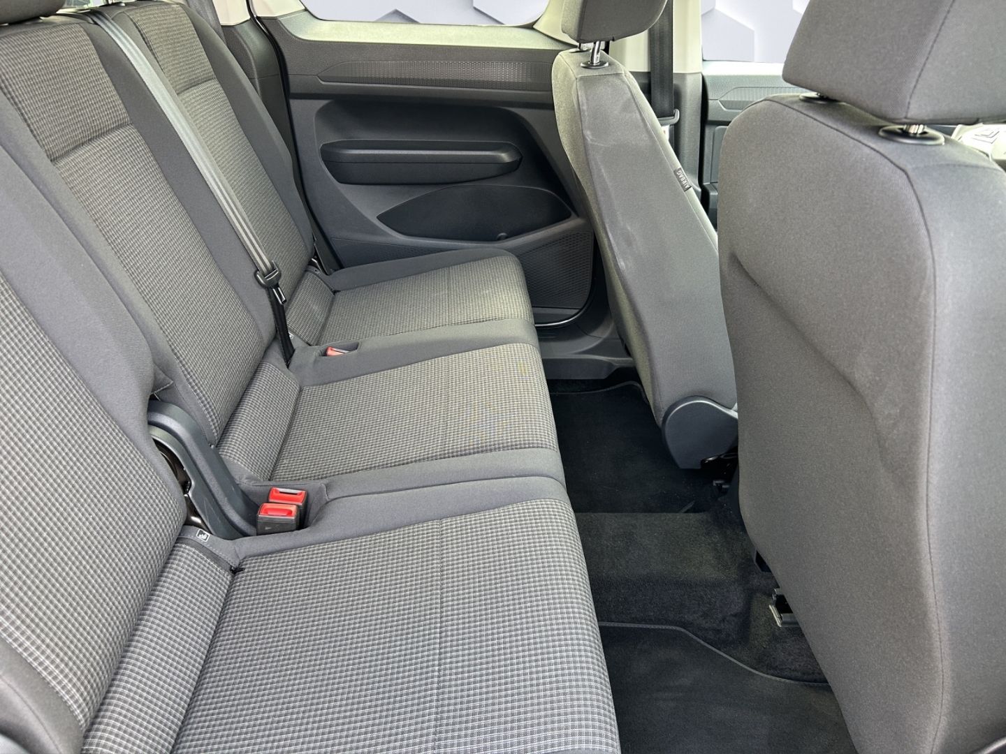 Caddy 2,0l TDI SCR 6-Gang AHK-abnehmbar Klimaau