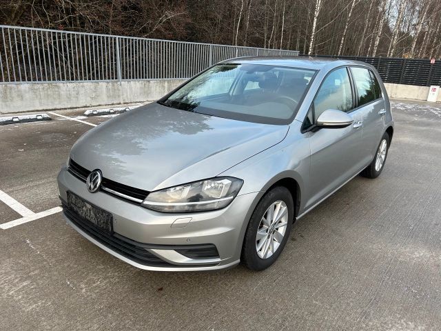 Volkswagen Golf VII Lim. Trendline BMT/Start-Stopp