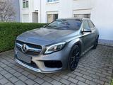 Mercedes-Benz GLA 45 AMG 4MATIC Panorama Performance 360Kamera - Mercedes-Benz GLA 45 AMG in Frankfurt (Main)