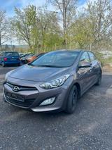 Hyundai i30 Style - Hyundai i30 Unfallwagen