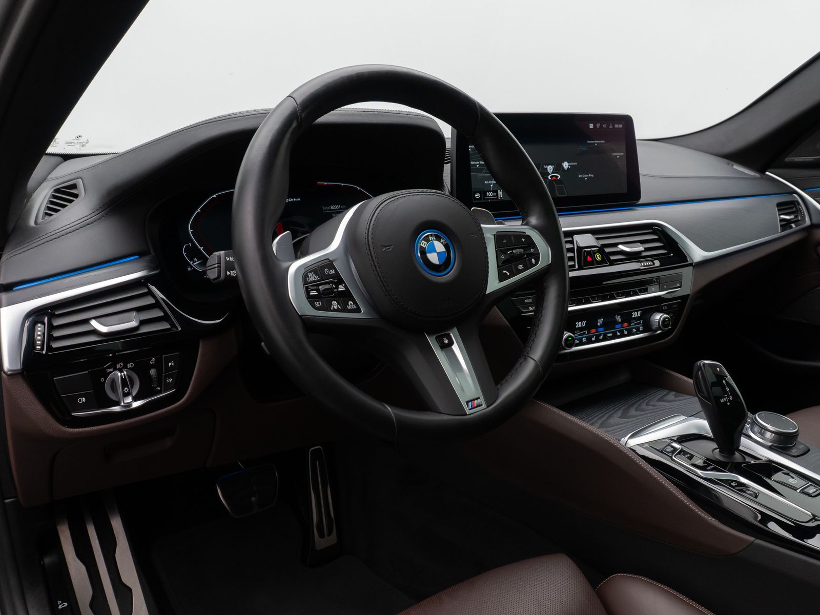 Fahrzeugabbildung BMW 530e xD M Sport Laser DAB H/K HUD AHK Panorama