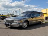 Cadillac Fleetwood 5.7 / LEICHENWAGEN / KRYSTAL / SARG - Cadillac Fleetwood