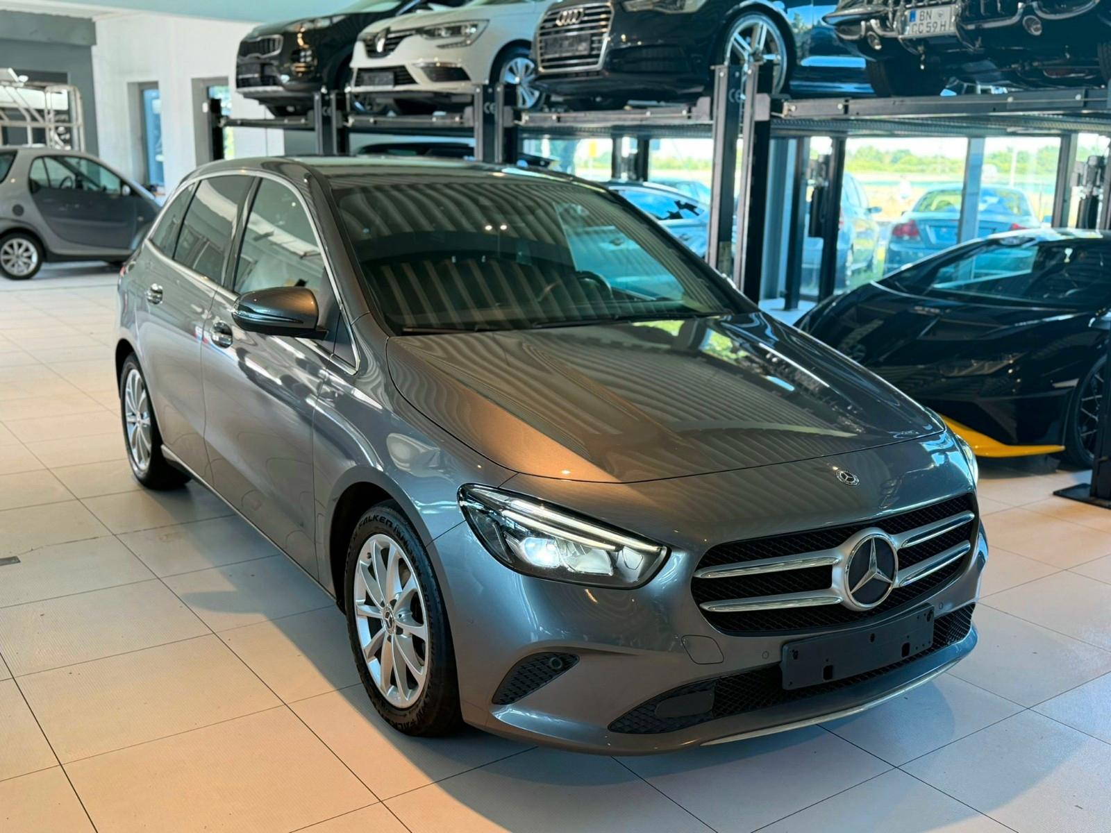 Mercedes-Benz B 180d"PROGRESSIVE"VOLL-OPTION"ZR-NEU"1-HAND"