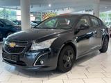 Chevrolet Cruze 1.6 2.HD PARK KLIMA TEMP HU/AU 04.2027 - Chevrolet Cruze: Schwarz